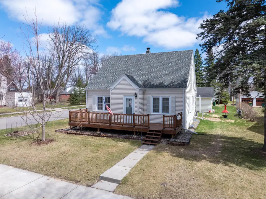 932 NW 1st Avenue, Grand Rapids, MN 55744 - #2