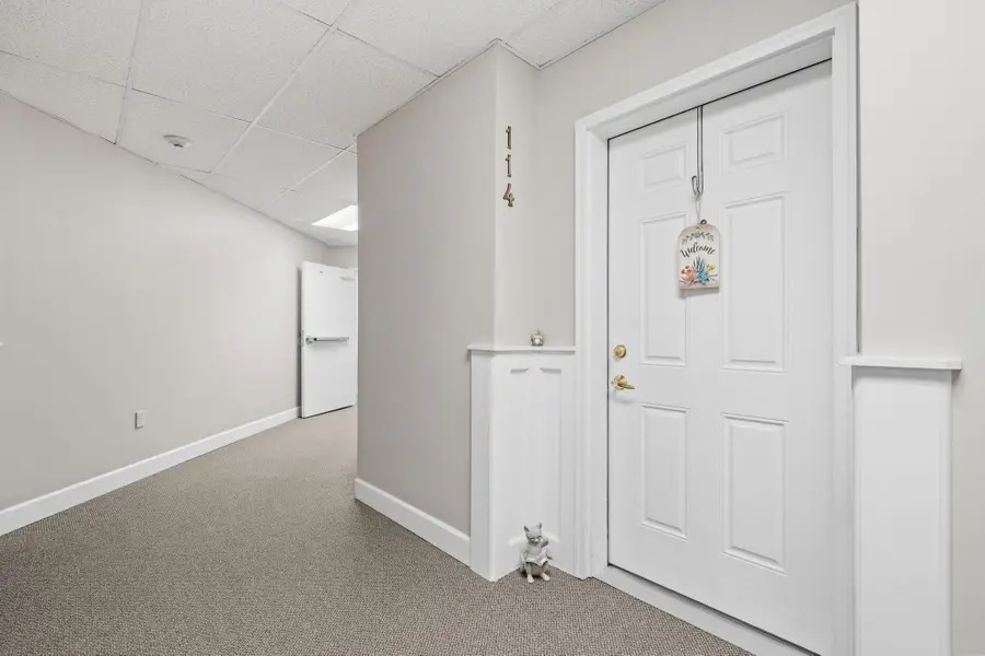 2231 Penn Place #114, North Saint Paul, MN 55109 - #2