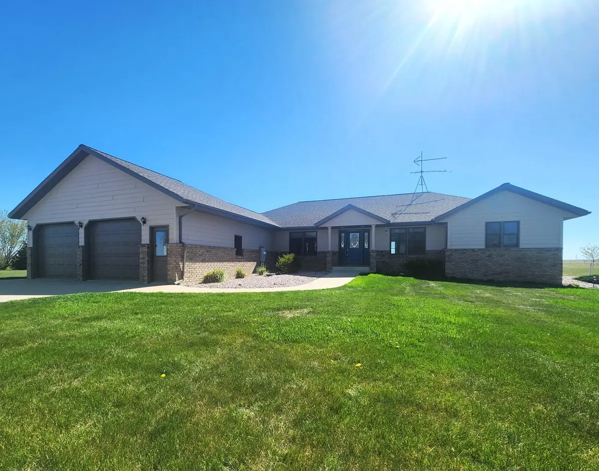 1338 140th Avenue, Holland, MN 56139 - #1