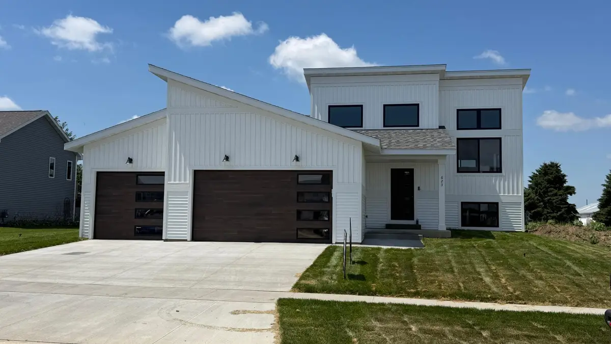 623 7th Avenue Ne, Byron, MN 55920 - #1