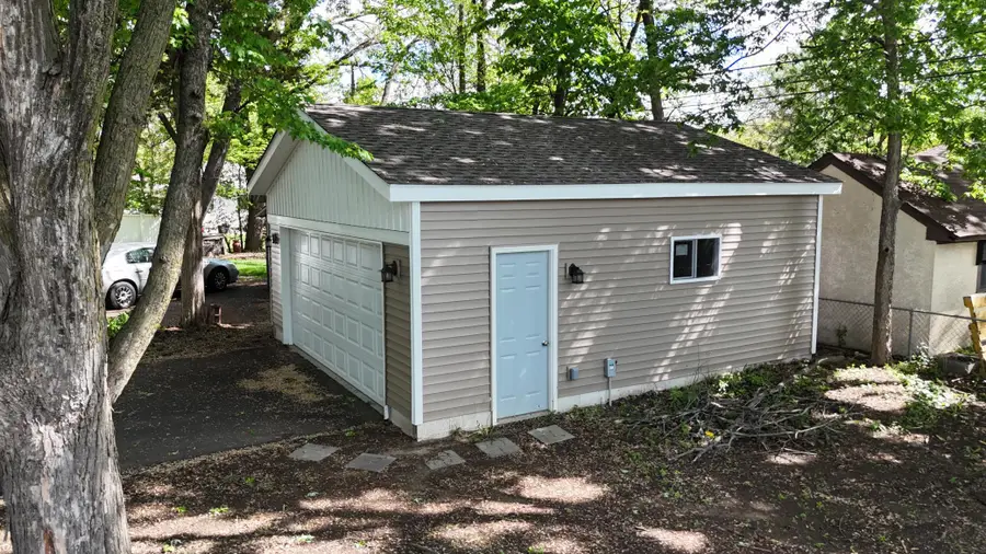 4158 Zane Avenue N, Robbinsdale, MN 55422 - #3