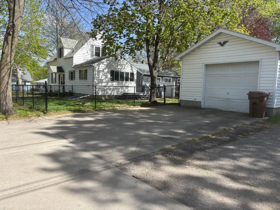 121 N 10th Street, Montevideo, MN 56265 - #2