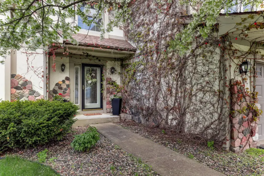 8777 Cottonwood Lane, Eden Prairie, MN 55347 - #3
