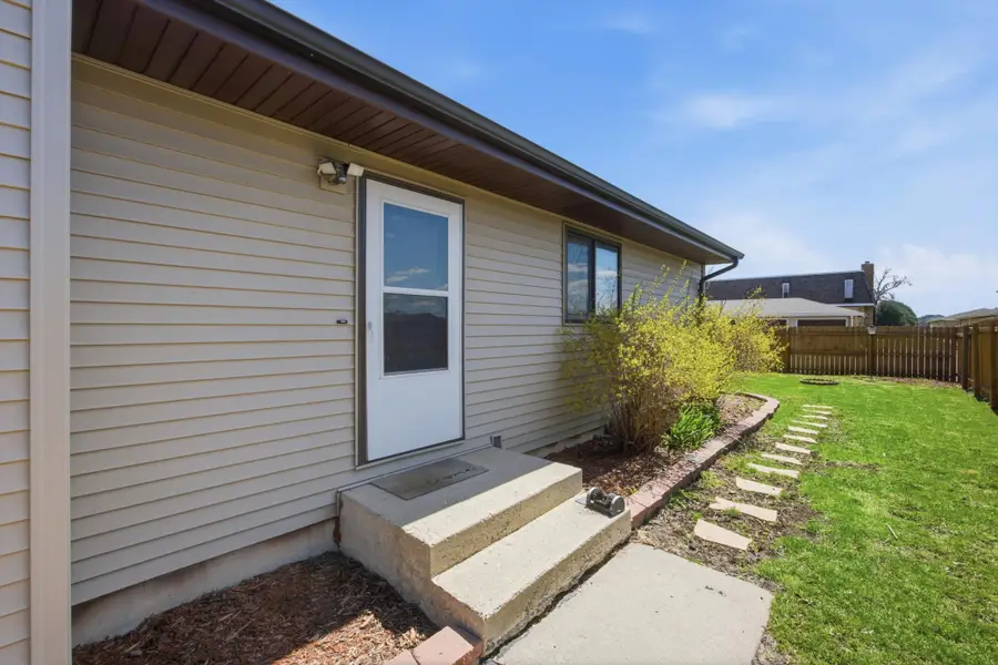 205 12th Avenue E, West Fargo, ND 58078 - #2