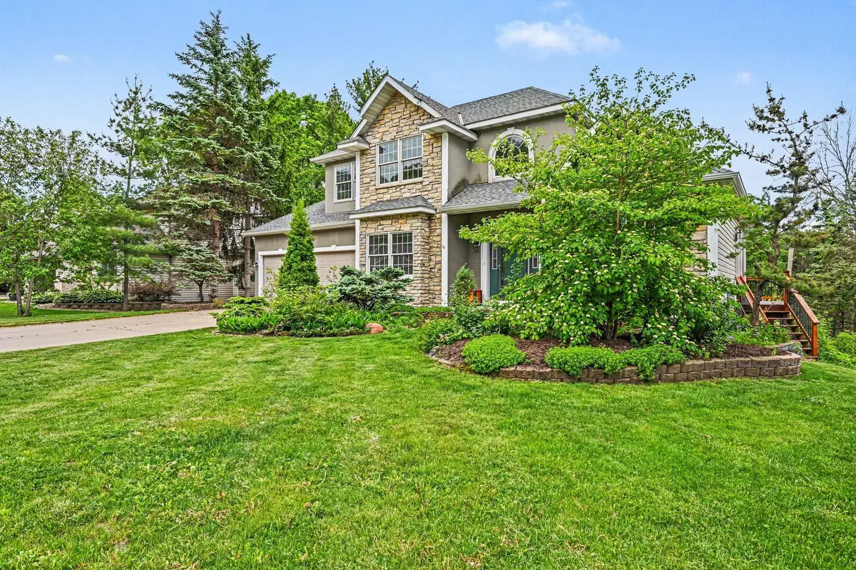 1452 Golf View Drive, River Falls, WI 54022 - #1
