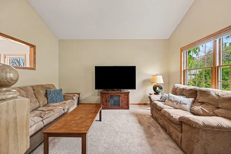 1452 Golf View Drive, River Falls, WI 54022 - #3