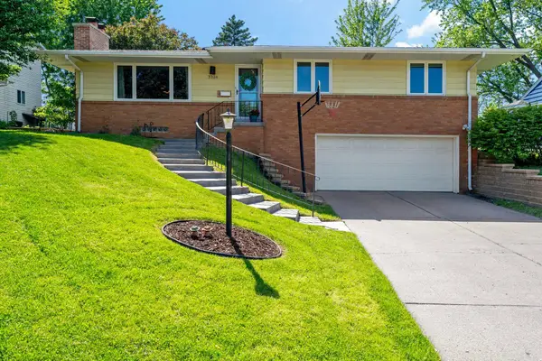 3324 Skycroft Drive, Saint Anthony, MN 55418