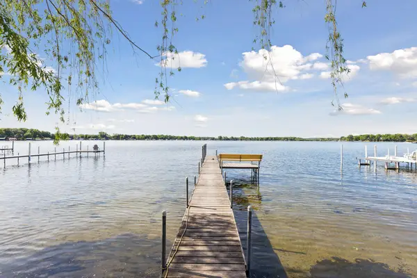 3335 Crystal Bay Road, Wayzata, MN 55391