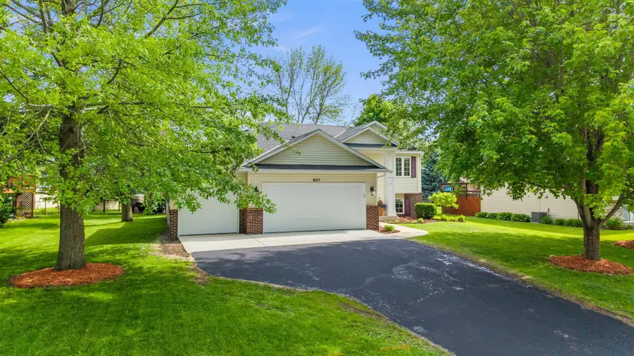 907 Deer Ridge Street Nw, Lonsdale, MN 55046 - #3