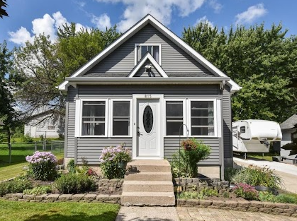 815 10th Avenue, Howard Lake, MN 55349