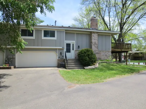 7607 Zinnia Way, Maple Grove, MN 55311