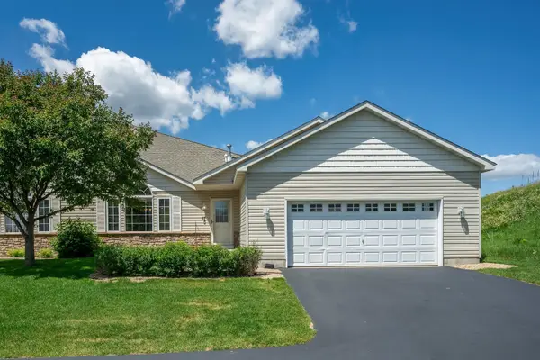 57 Brighton Path, Hudson, WI 54016
