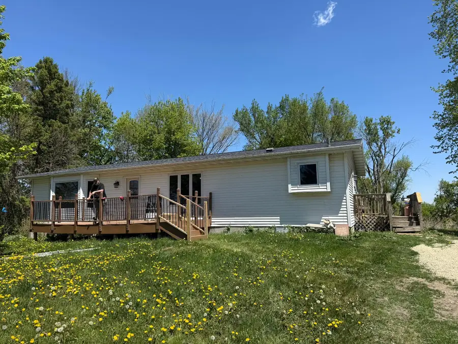 10097 SW 72nd Avenue, Ellendale, MN 56026 - #2