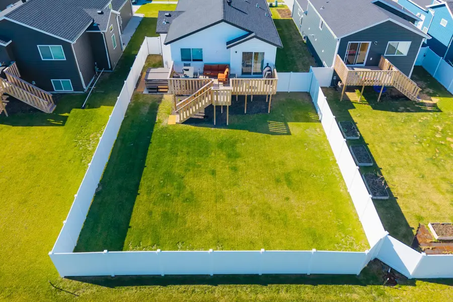 6353 83rd Avenue S, Horace, ND 58047 - #2