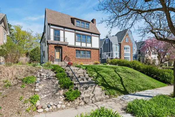 3535 Irving Avenue S, Minneapolis, MN 55408