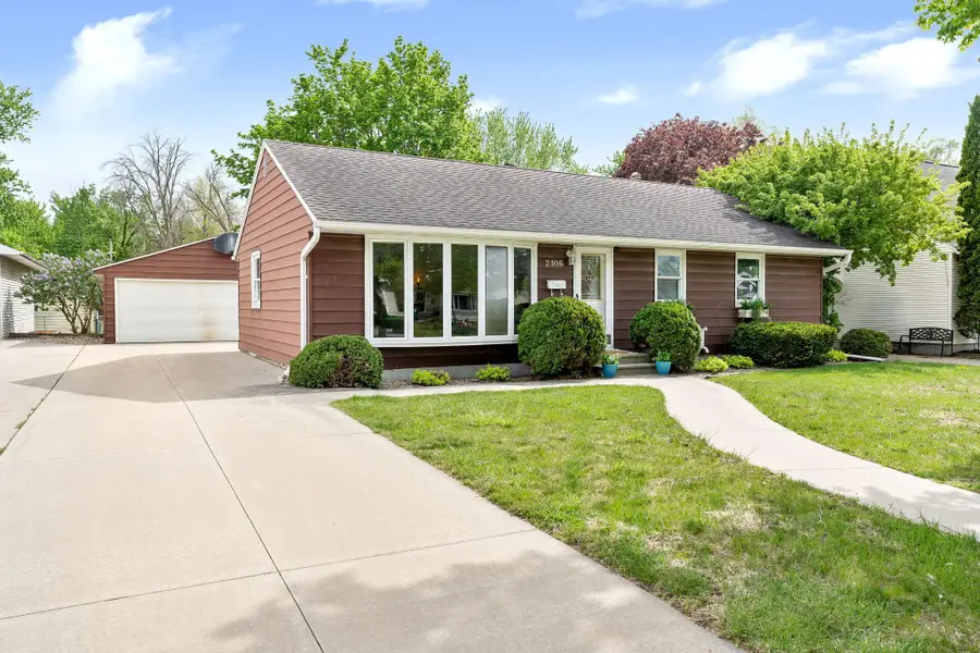 2106 6th Avenue Ne, Austin, MN 55912 - #3