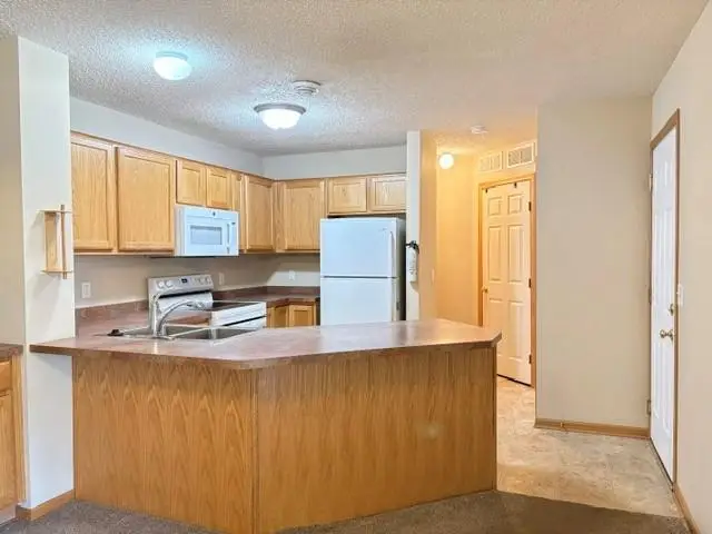 2500 Yellowstone Drive #86, Hastings, MN 55033 - #3
