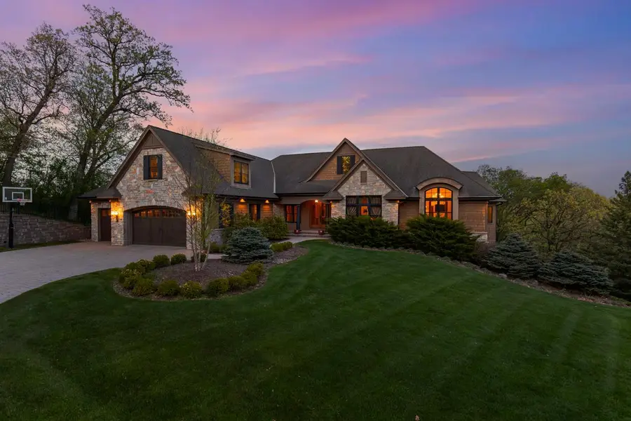 6823 Alpine Trail, Eden Prairie, MN 55346 - #2