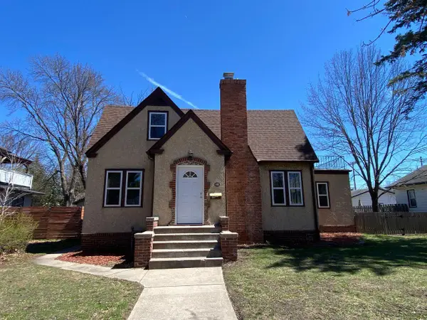 820 14th Avenue S, Saint Cloud, MN 56301
