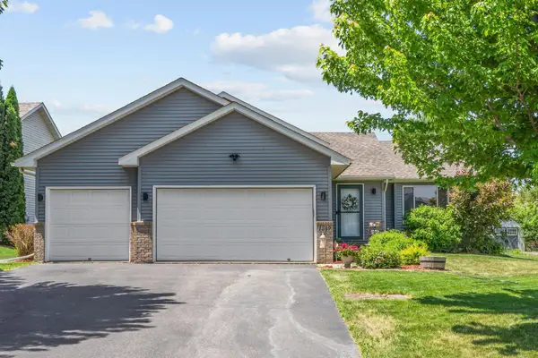 1349 Landings Lane, Watertown, MN 55388
