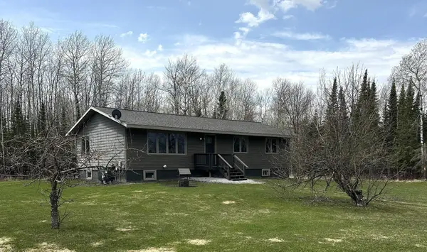 62638 300th Street, Warroad, MN 56763