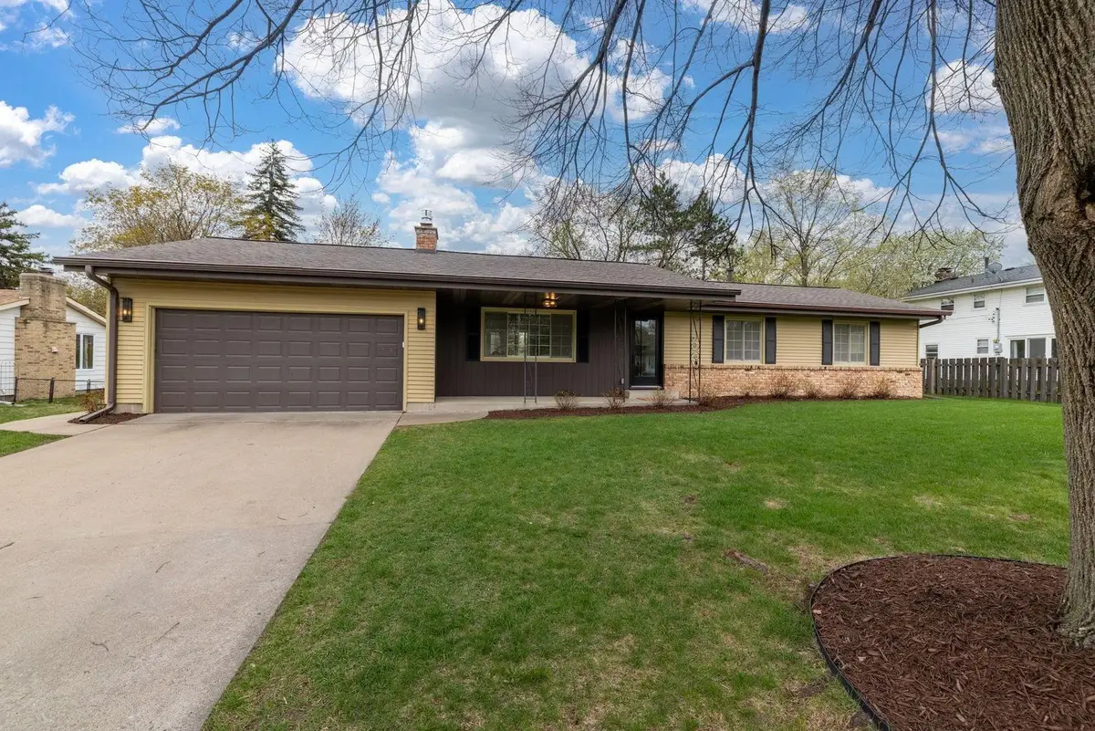 3009 W 100th Street, Minneapolis, MN 55431 - #1