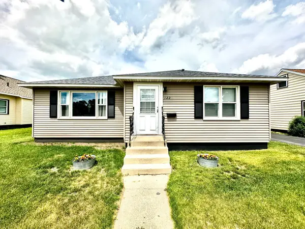 122 Sinclair Lewis Avenue, Sauk Centre, MN 56378