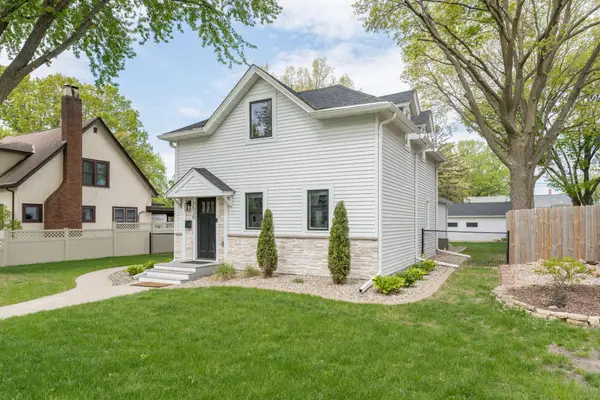 1520 N Broad Street, Mankato, MN 56001