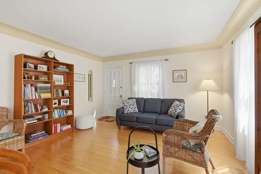 3558 Mckinley Street Ne, Minneapolis, MN 55418 - #3