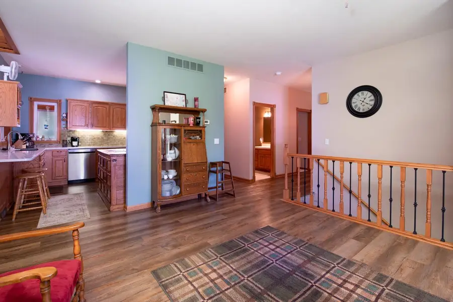 1524 Squirrels Nest Road, Kasota, MN 56050 - #3