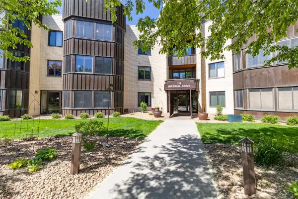 111 Imperial Drive W #101, West Saint Paul, MN 55118