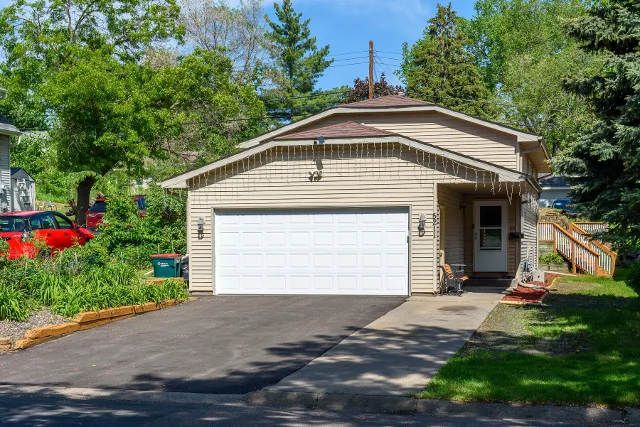 5211 6th Street Ne, Minneapolis, MN 55421 - #2