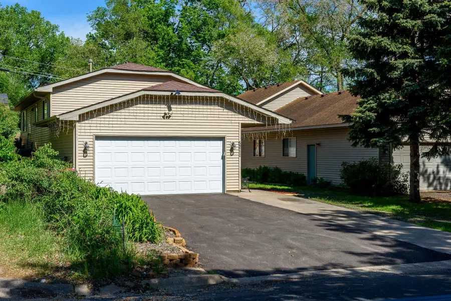 5211 6th Street Ne, Minneapolis, MN 55421 - #3
