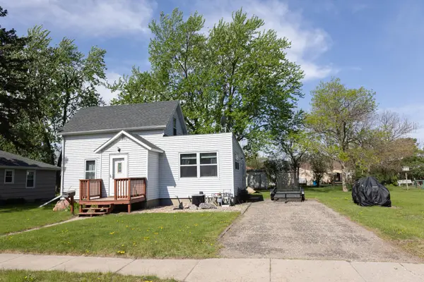 804 Redding Avenue, Windom, MN 56101