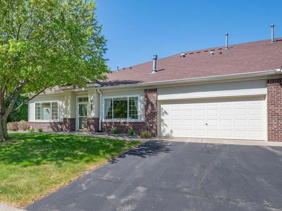 11513 Chisholm Circle Ne #C, Blaine, MN 55449 - #2