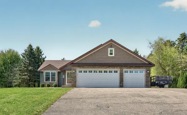 9325 Andrea Drive, Woodbury, MN 55125