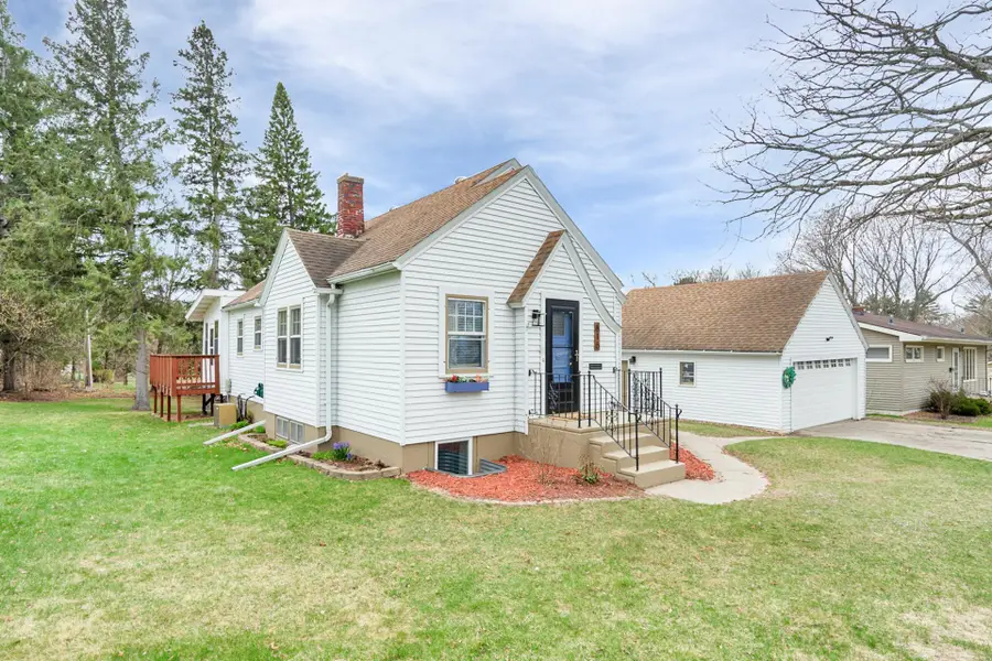 816 NW 9th Street, Grand Rapids, MN 55744 - #3