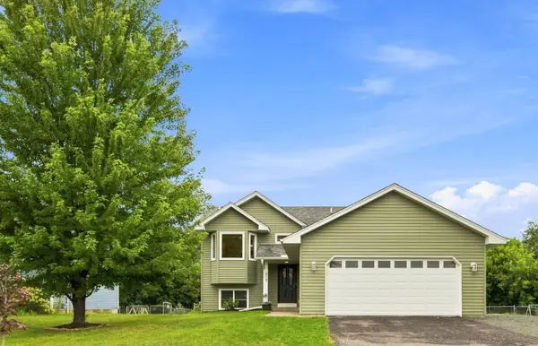 808 3rd Avenue Sw, Isanti, MN 55040