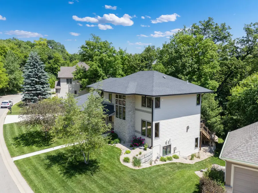 2422 Salem Heights Lane Sw, Rochester, MN 55902 - #3