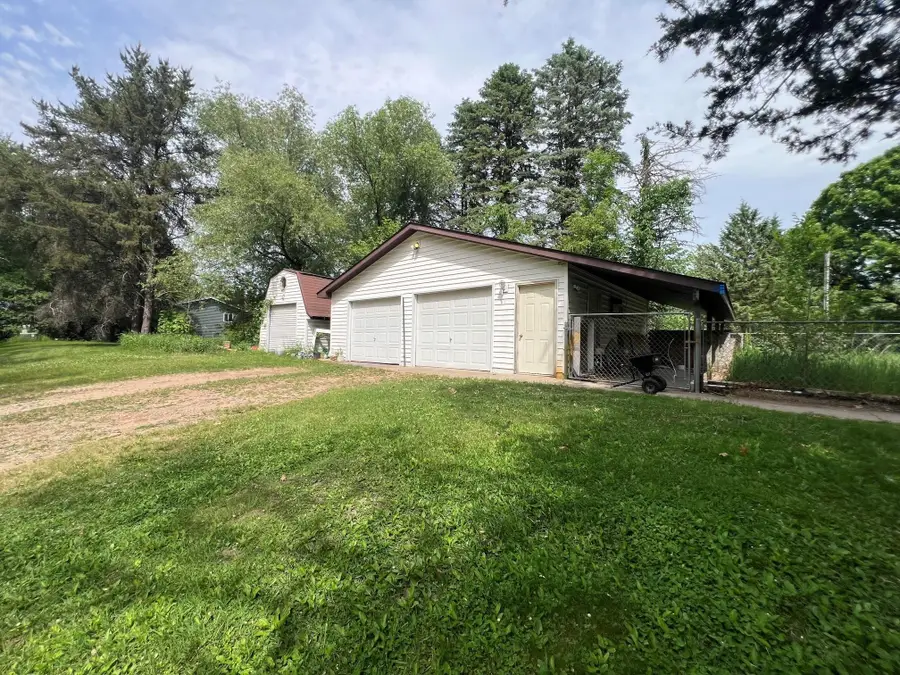 33455 Jackson Street Ne, Cambridge, MN 55008 - #2