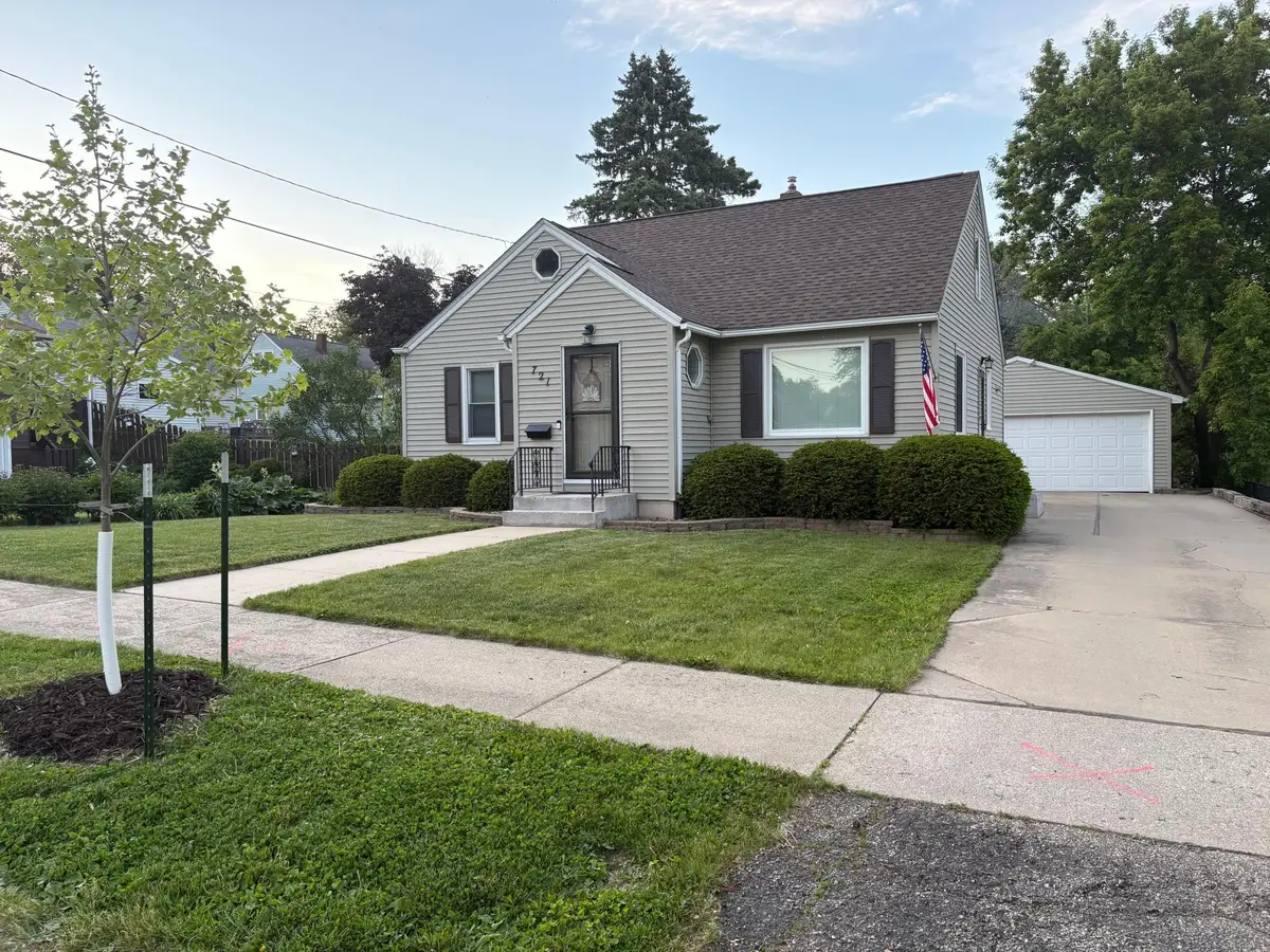 721 11th Street Nw, Rochester, MN 55901 - #1