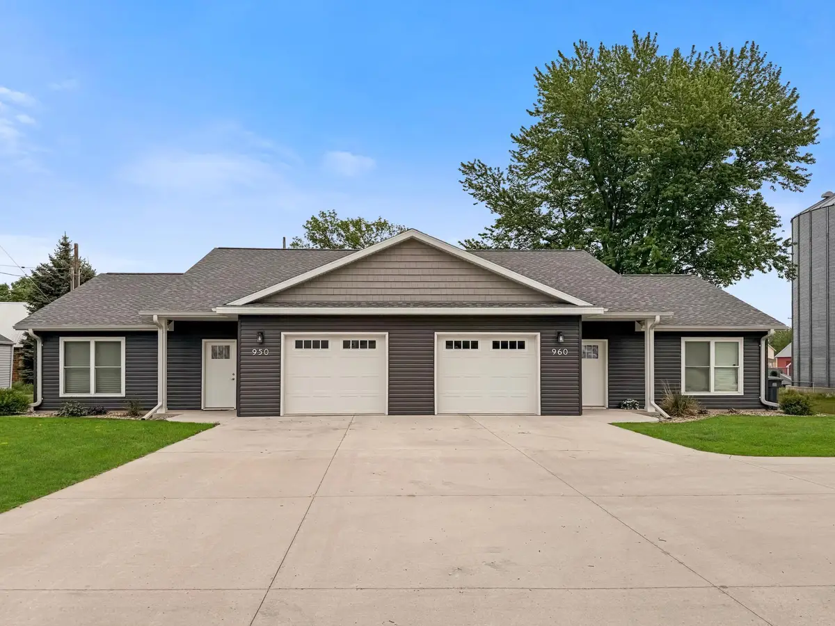 950 W 1st Avenue, Edgerton, MN 56128 - #1