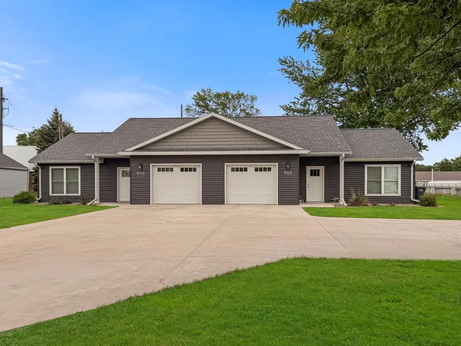 950 W 1st Avenue, Edgerton, MN 56128 - #2