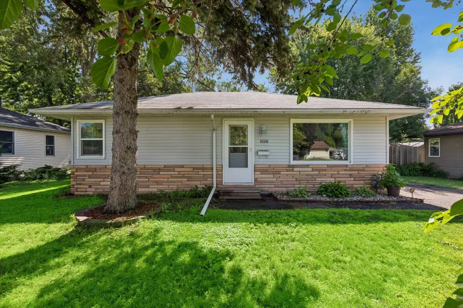 5228 Jersey Avenue N, Crystal, MN 55428 - #3