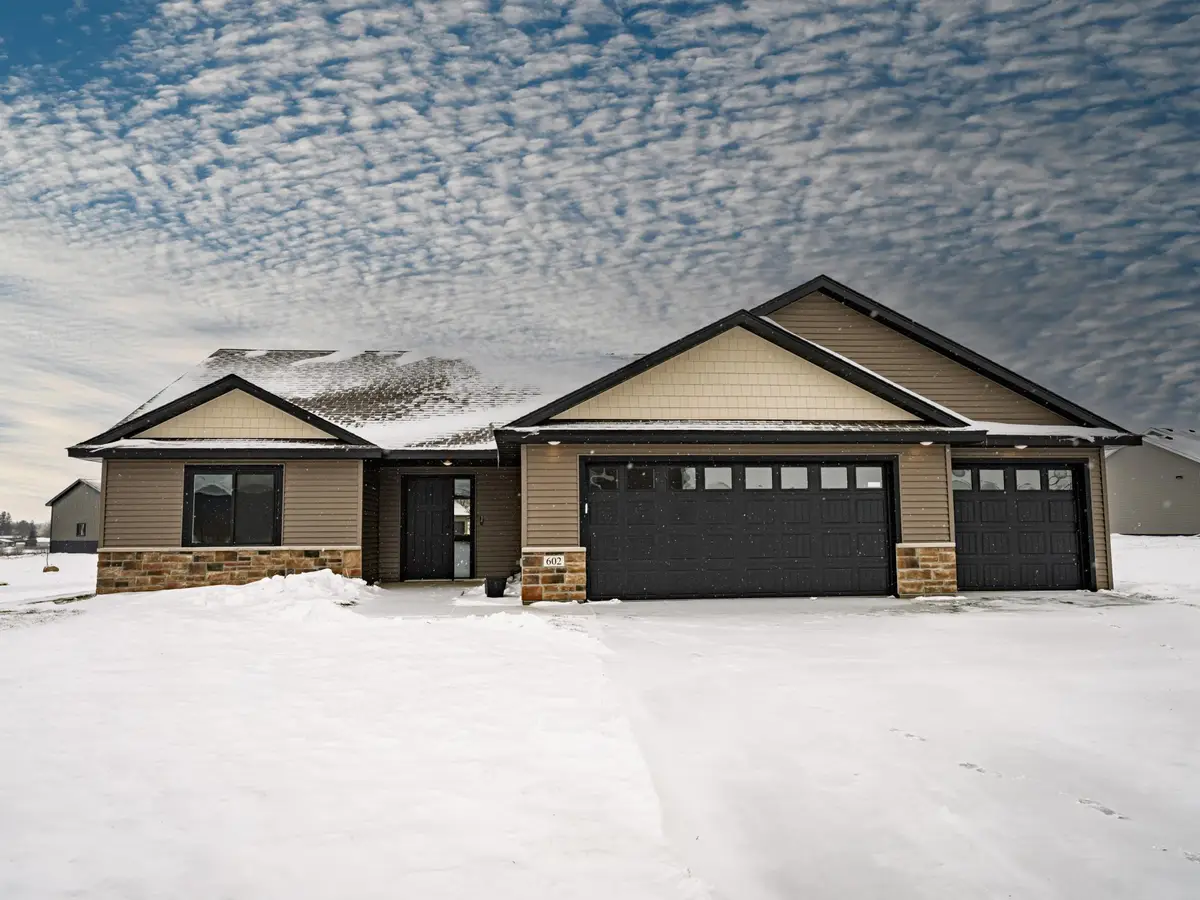902 14th Street Nw, Kasson, MN 55944 - #1