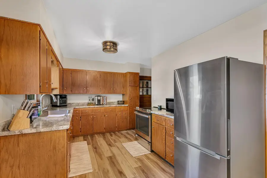 709 S Miller Avenue, Litchfield, MN 55355 - #3