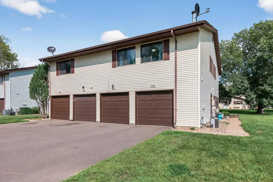 6600 84th Court N, Brooklyn Park, MN 55445 - #3