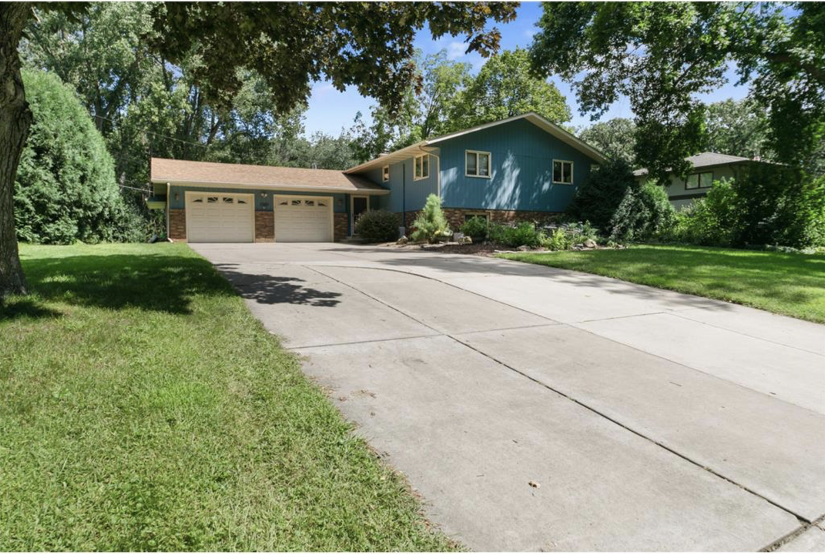 3380 Dunlap Street N, Arden Hills, MN 55112 - #1