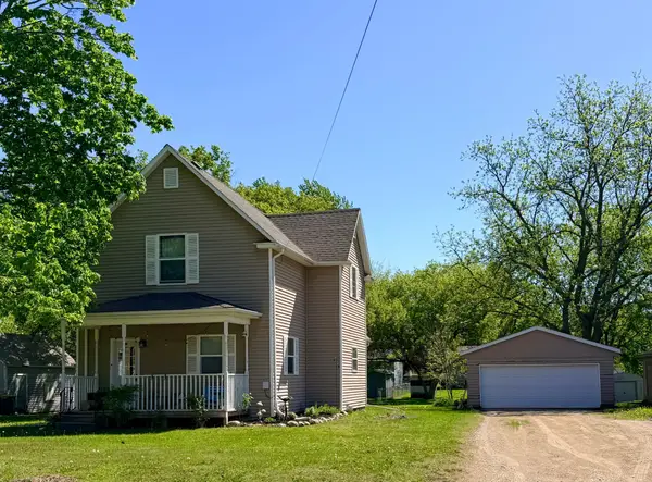 831 S 4th Avenue, Albert Lea, MN 56007