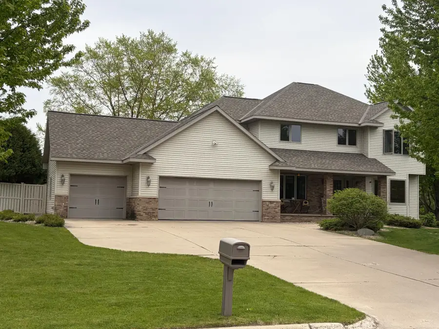 1511 3rd Street Ne, Willmar, MN 56201 - #2